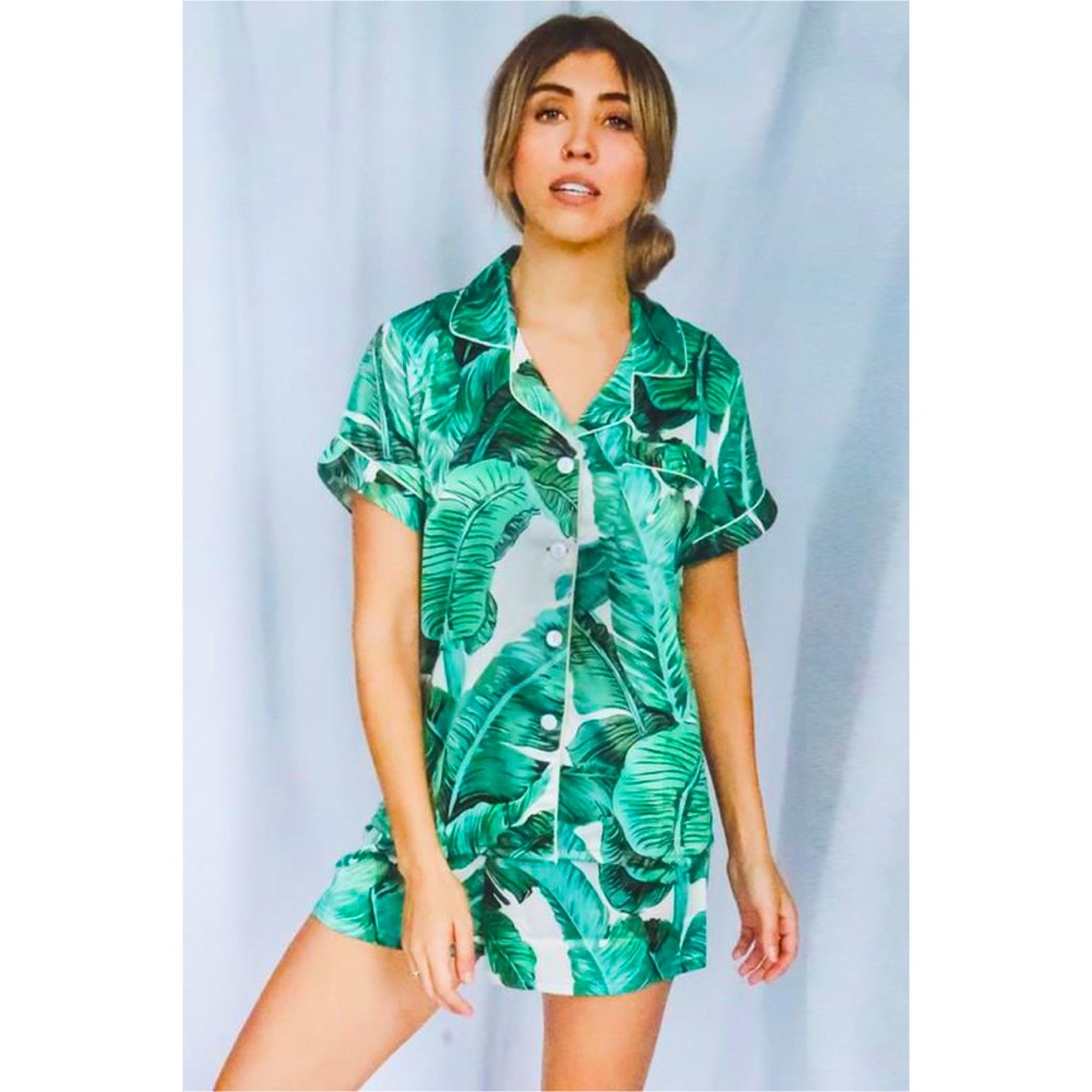White Leaf Print Pajama Short Set